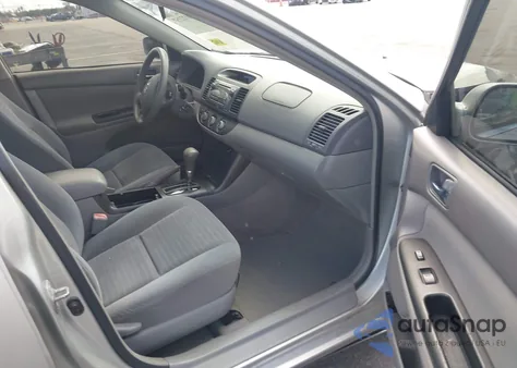 2005 Toyota Camry Std from USA, damaged, VIN 4T1BE32KX5U073561